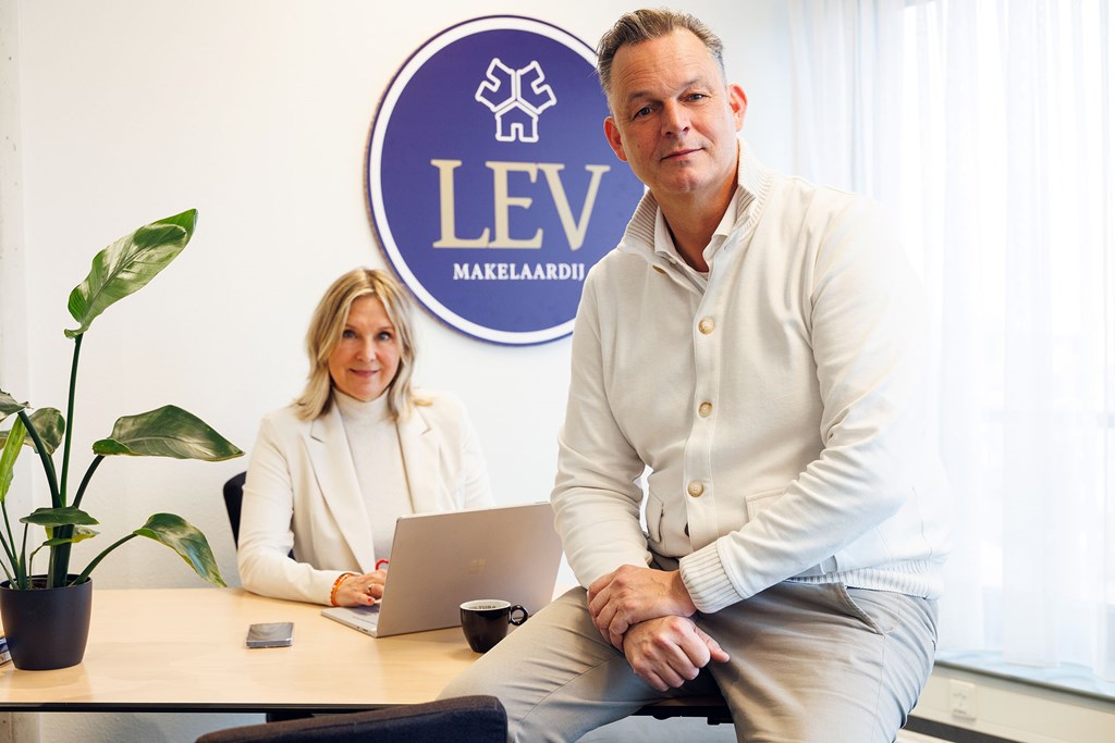 LEV Makelaardij, try us and find out!